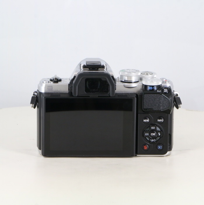 オリンパス OM-D E-M10 MARK3 ボデイ シルバー