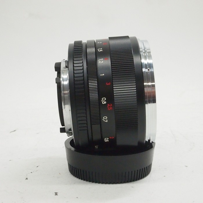 コシナ カールツアイス プラナー T* 1.4/50 ZF
