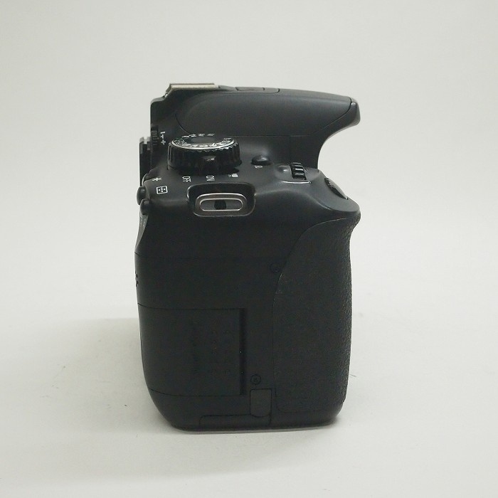キヤノン EOS 650D (Kiss X6i海外モデル）