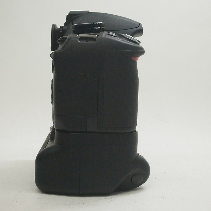 ニコン D3100+社外バッテリーグリップ