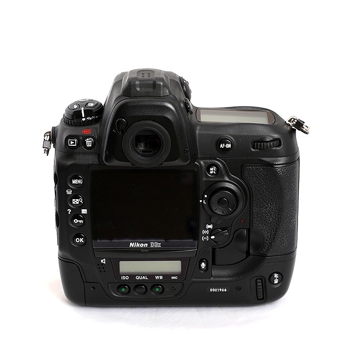 ニコン D3X