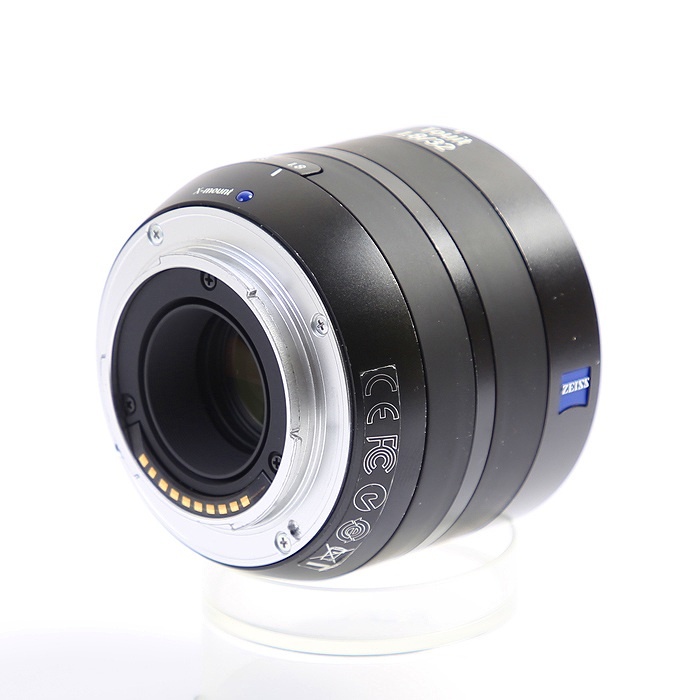 ツアイス TOUIT 1.8/32 X-MOUNT