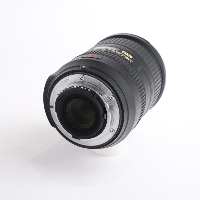 ニコン AF-S DX VR 18-200/3.5-5.6G IF-ED