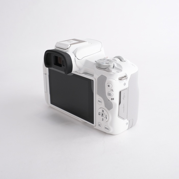 キヤノン EOS R50 ボディ ホワイト