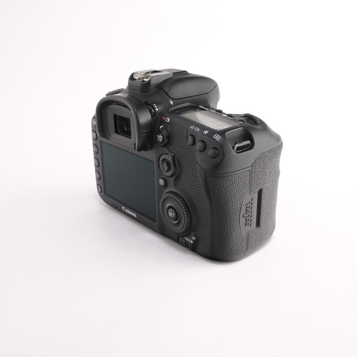 キヤノン EOS 7D MARK II (2) ボディ