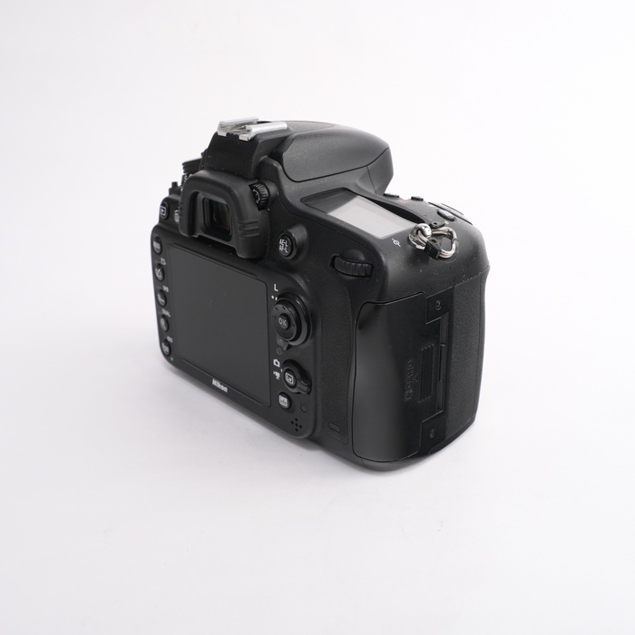 ニコン D610 ボディ