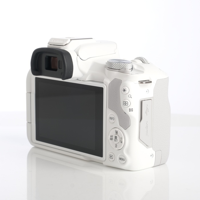 キヤノン EOS R50 ボデイ ホワイト
