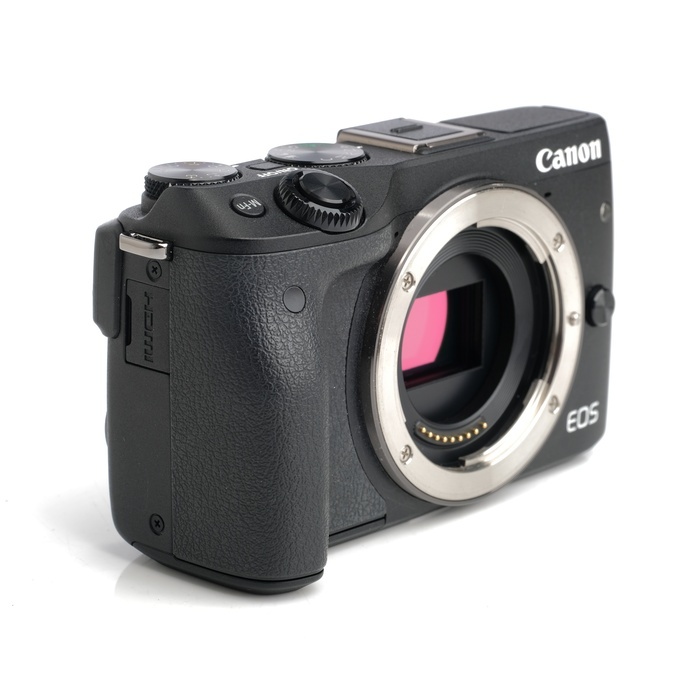 キヤノン EOS M3 ボデイ ブラツク