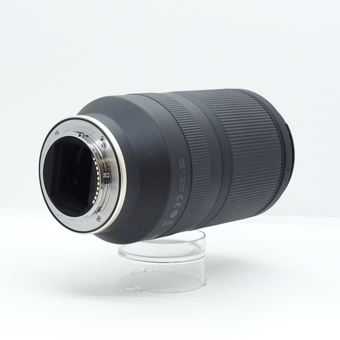 タムロン 70-180/F2.8 DI3 VXD A056SF