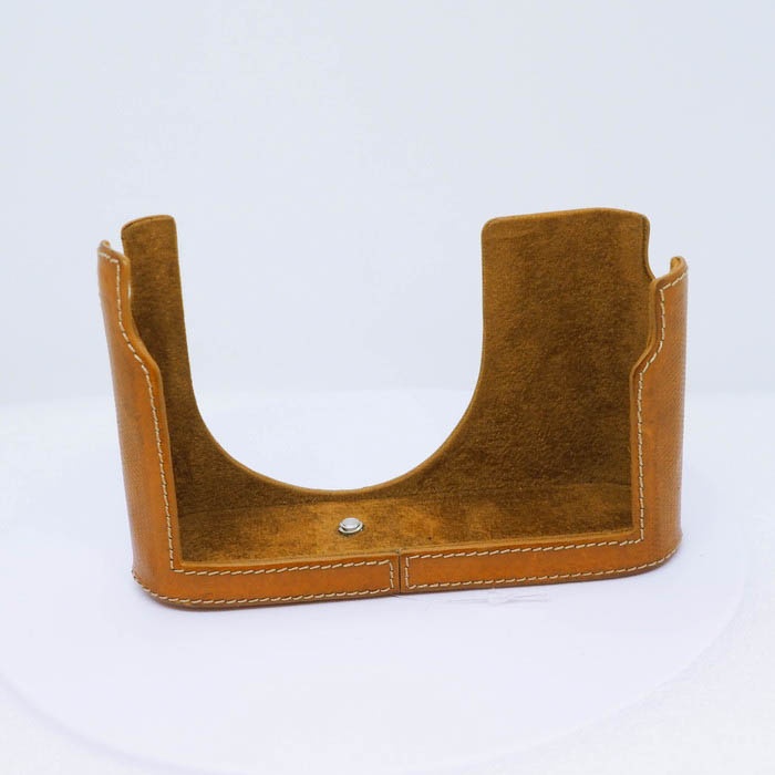 ライカ 19567 Q2用プロテクター ブラウン