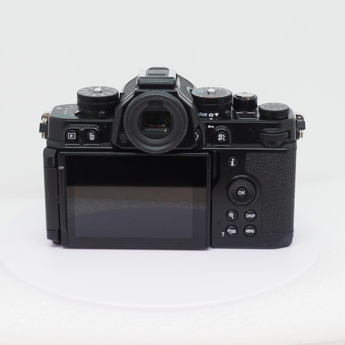 ニコン Z F ボデイ