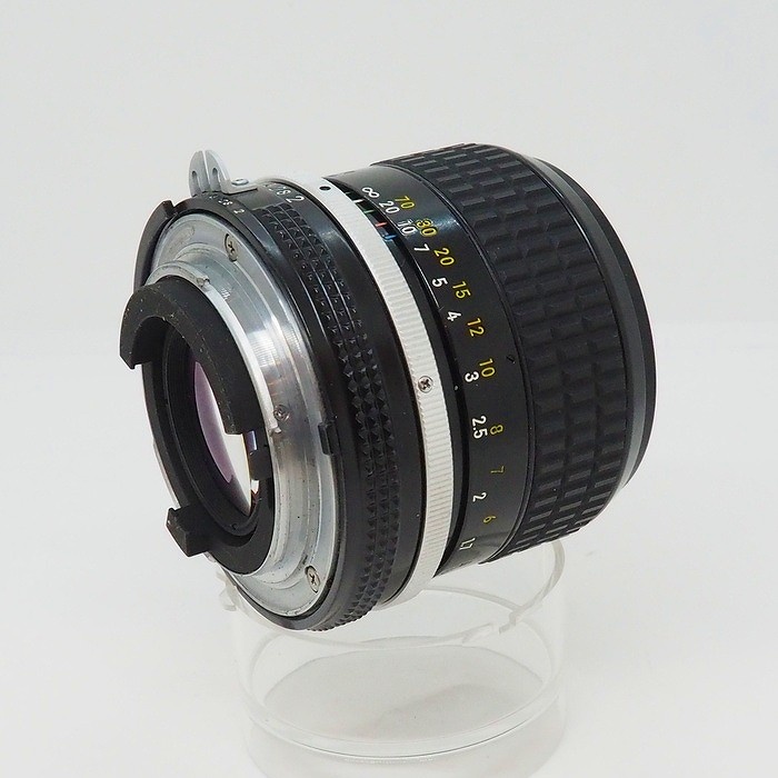 ニコン Ai 85/2