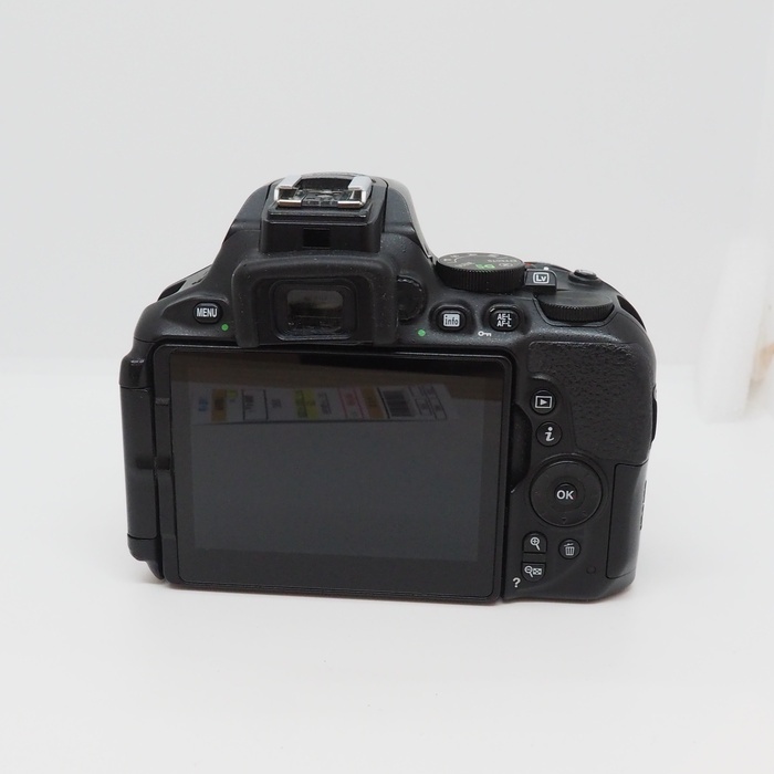 ニコン D5600 ボディ