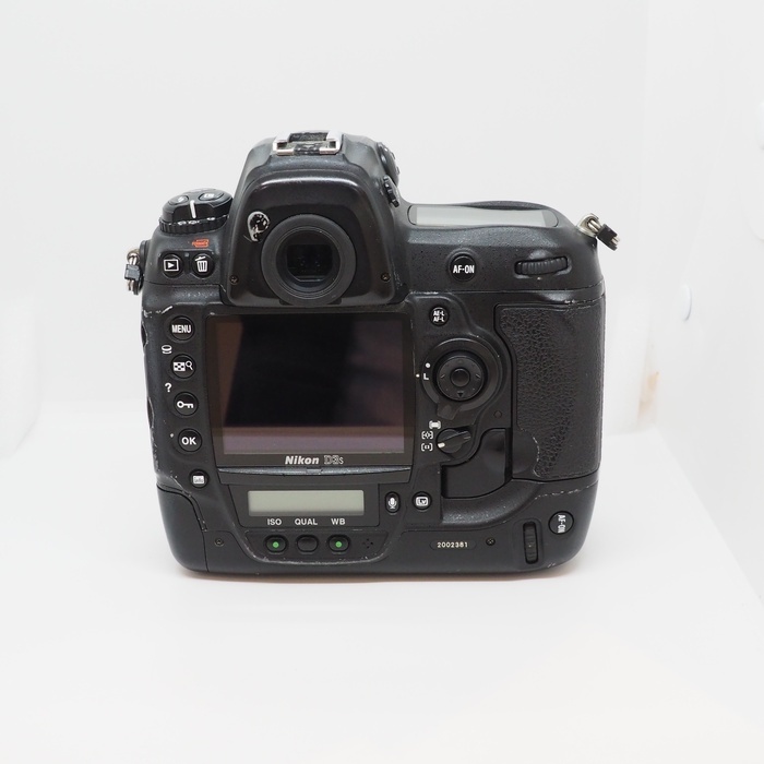 ニコン D3s