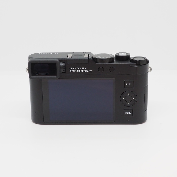 ライカ D-LUX8