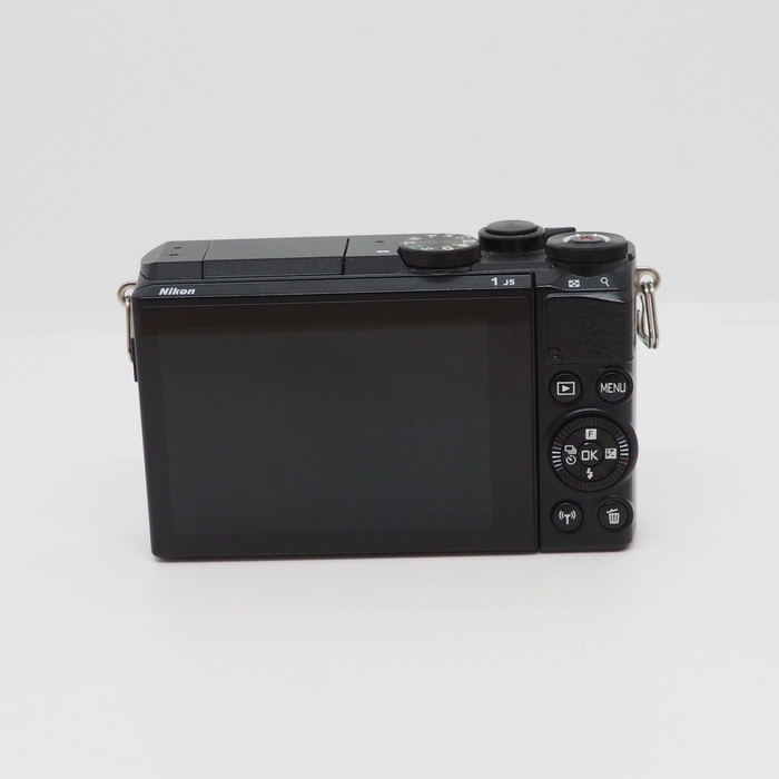 ニコン 1 J5 ボデイ ブラツク