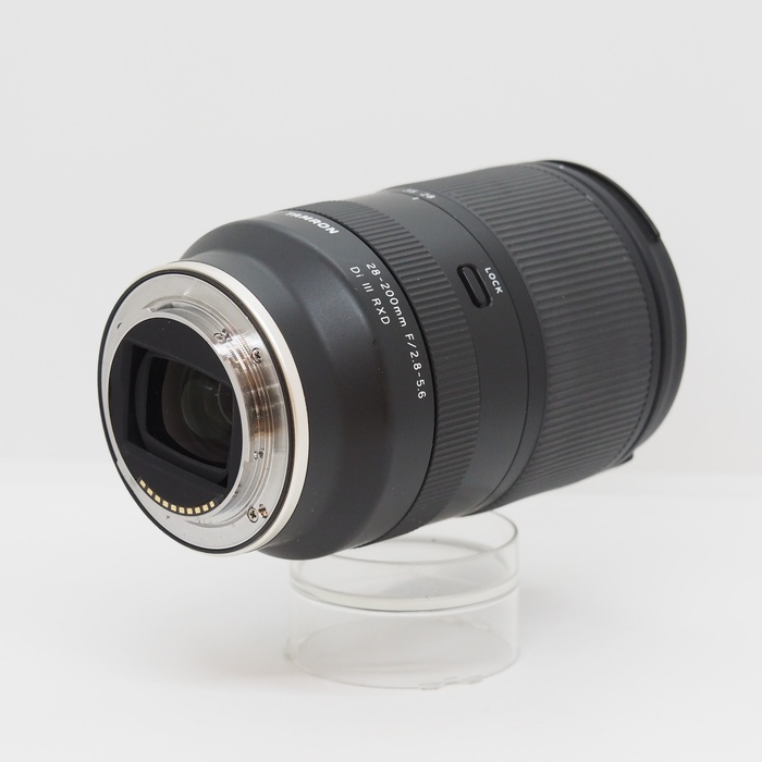 タムロン 28-200/F2.8-5.6 DI3 RXD A071SF
