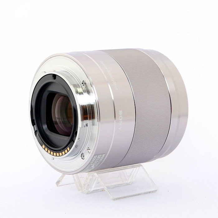 ソニー E50/F1.8 OSS