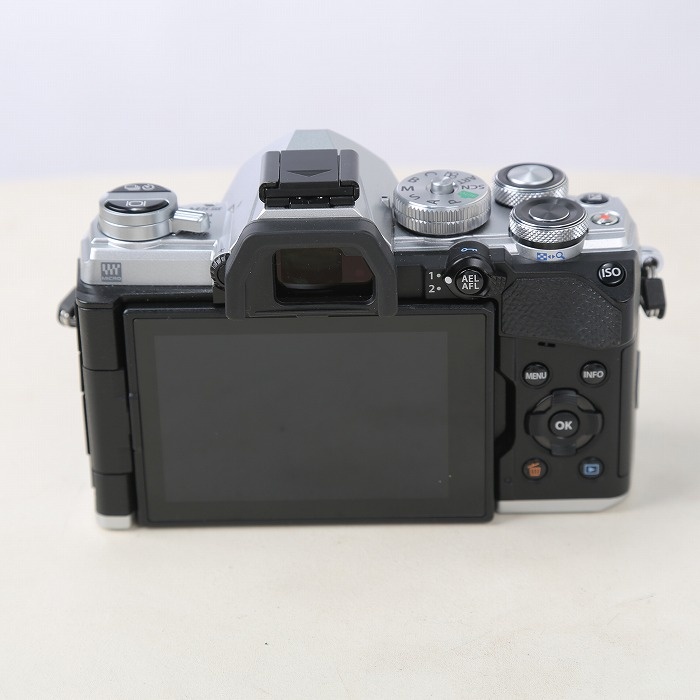 オリンパス OM-D E-M5 MARK3 ボデイ シルバー