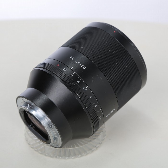 ソニー PLANAR T*FE50/F1.4 ZA