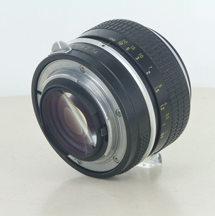 ニコン 50/1.4