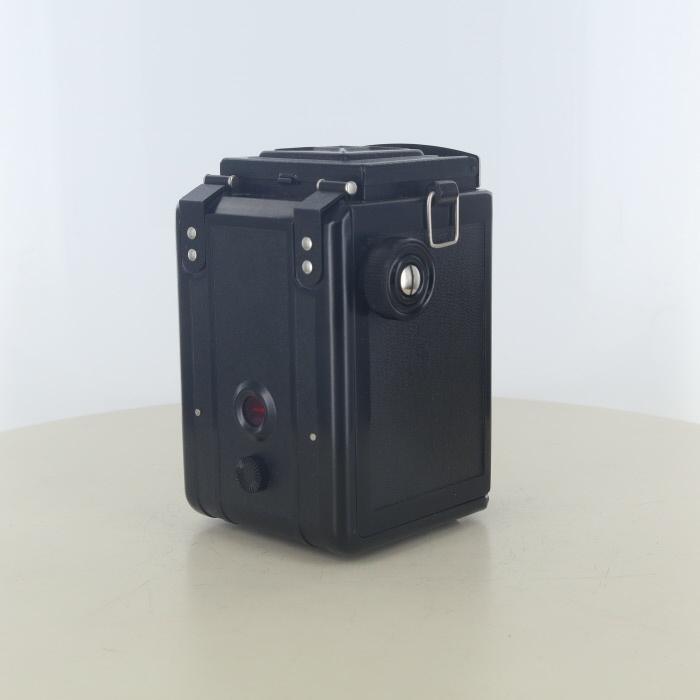 ロモ Lubitel 2
