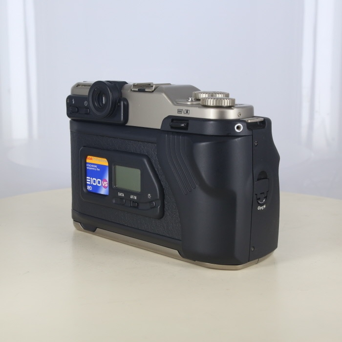 フジフイルム GA645Zi シルバー