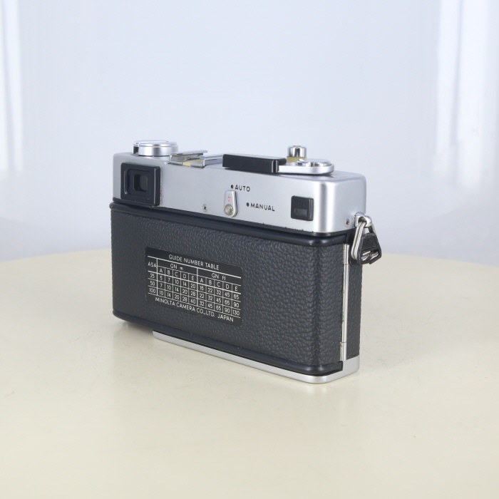 ミノルタ HI-MATIC E