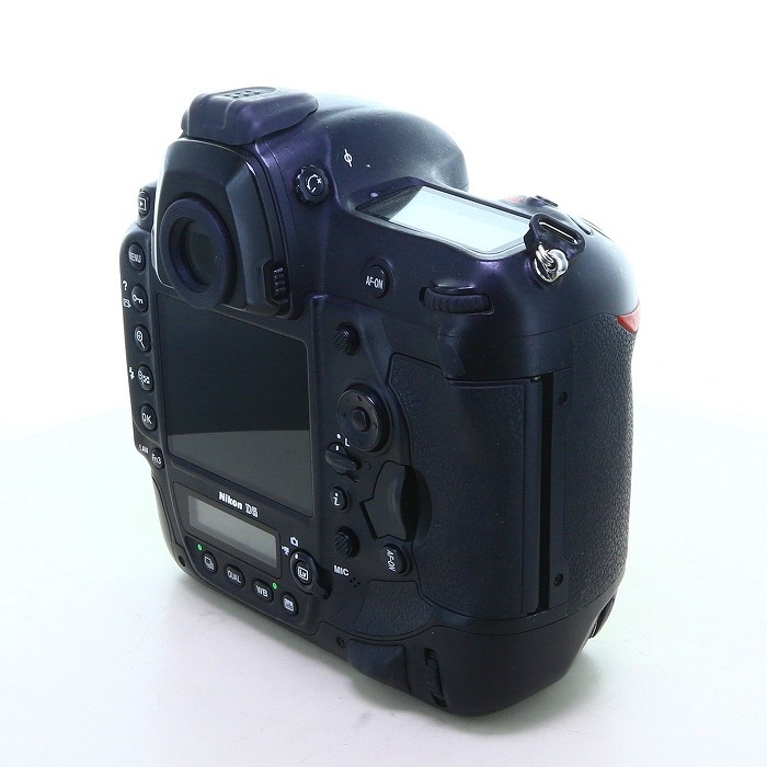 ニコン D5 ボデイ(XQD-TYPE)