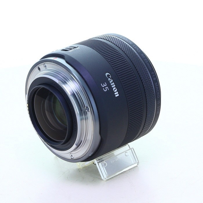キヤノン RF35/1.8 マクロ IS STM