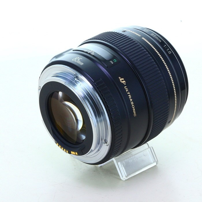 キヤノン EF85/1.8 USM