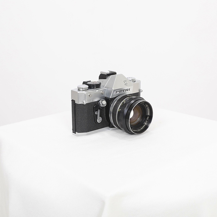 Petri V6II+55/1.8