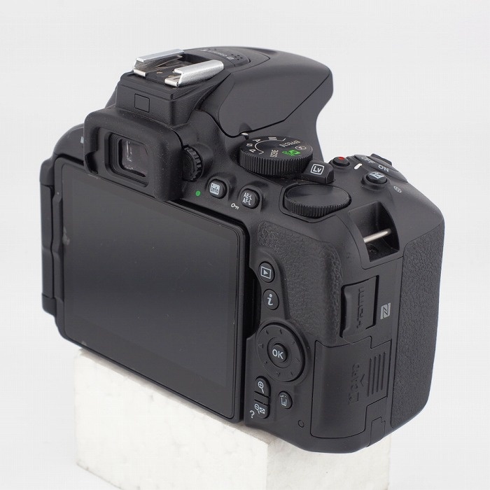 ニコン D5600 ボデイ