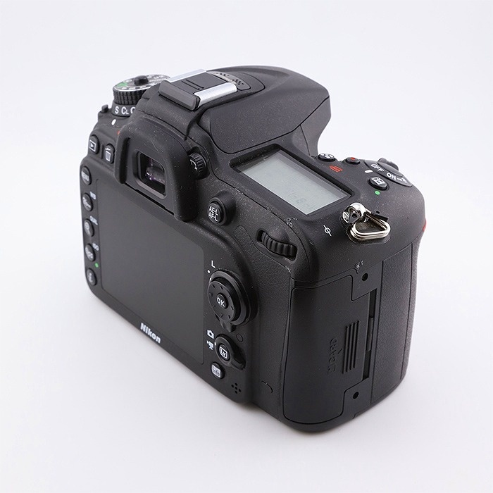ニコン D7100