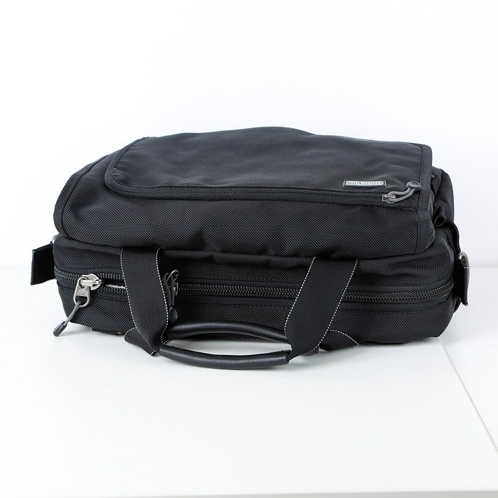 thinkTANKphoto アーバンディスガイズ40V