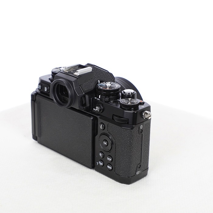 ニコン Z FC 16-50 VR レンズキツト ブラツク