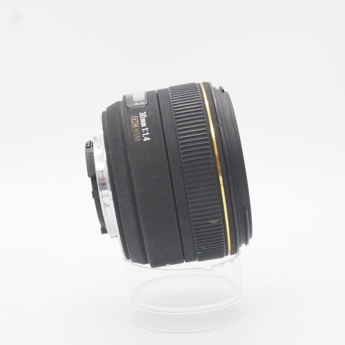 シグマ 30/1.4 DC HSM (NI)
