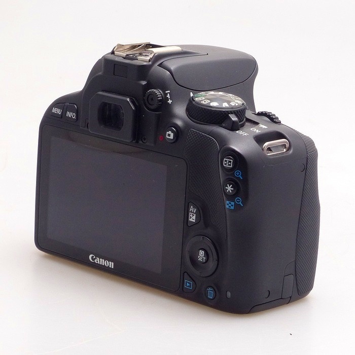 キヤノン EOS KISS X7 ボデイ