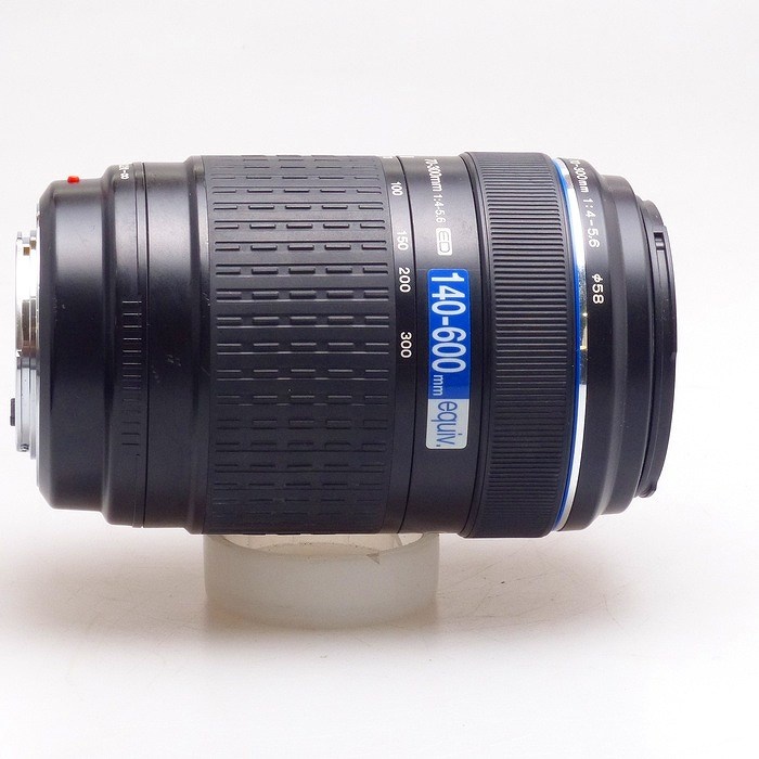 オリンパス ZUIKO DIGITAL ED70-300/F4.0-5.6