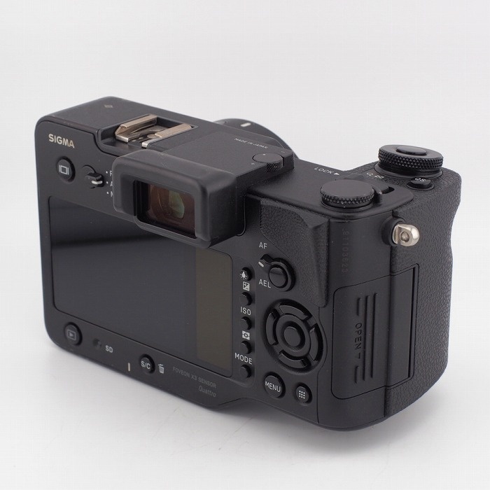 シグマ SD QUATTRO
