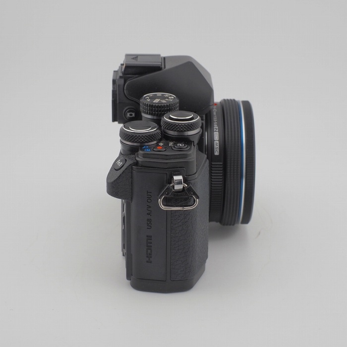オリンパス OM-D E-M10 Mk2 EZ Wズームキツト BK
