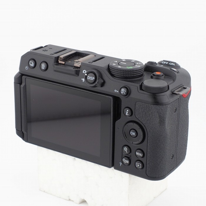 ニコン Z 30