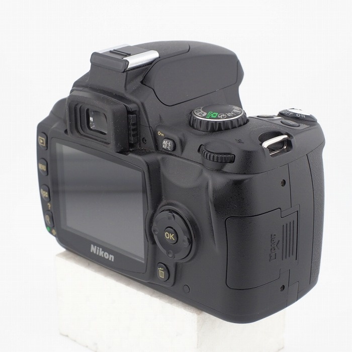 ニコン D40
