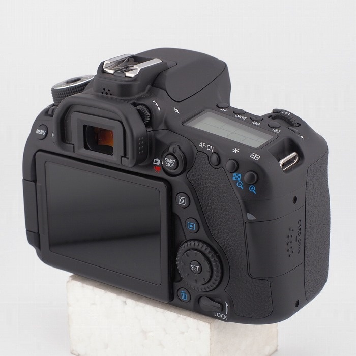 キヤノン EOS 80D