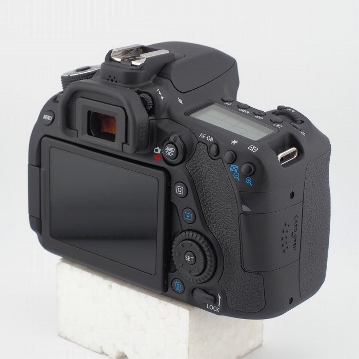 キヤノン EOS 80D