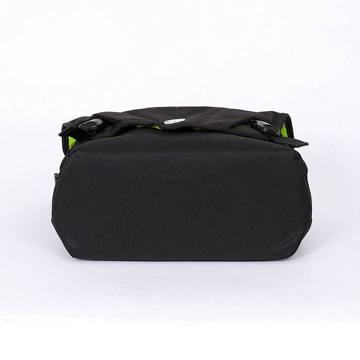 ソノタ Crumpler 7 Million Dollar Home Black