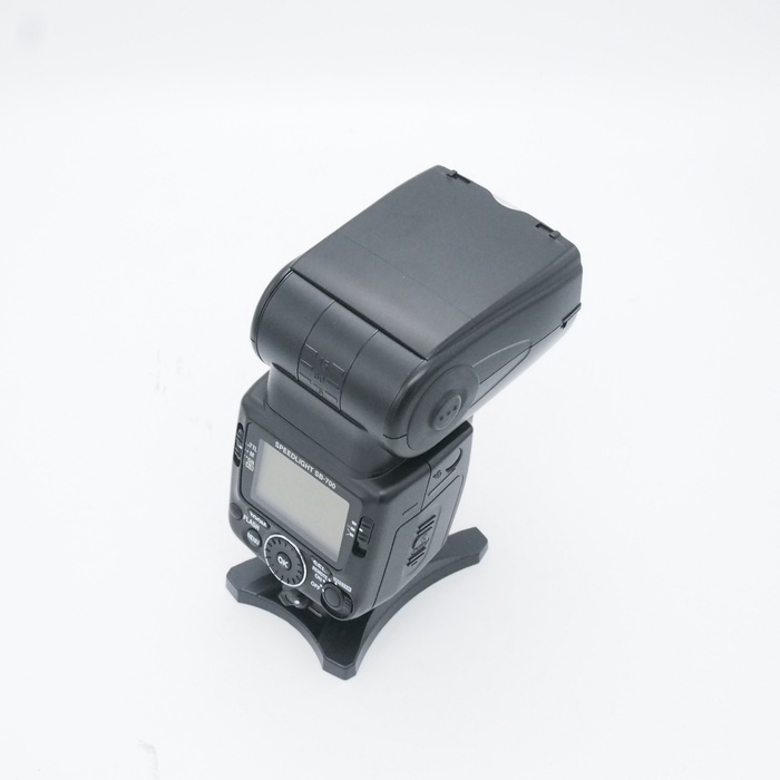 ニコン スピードライト SB-700