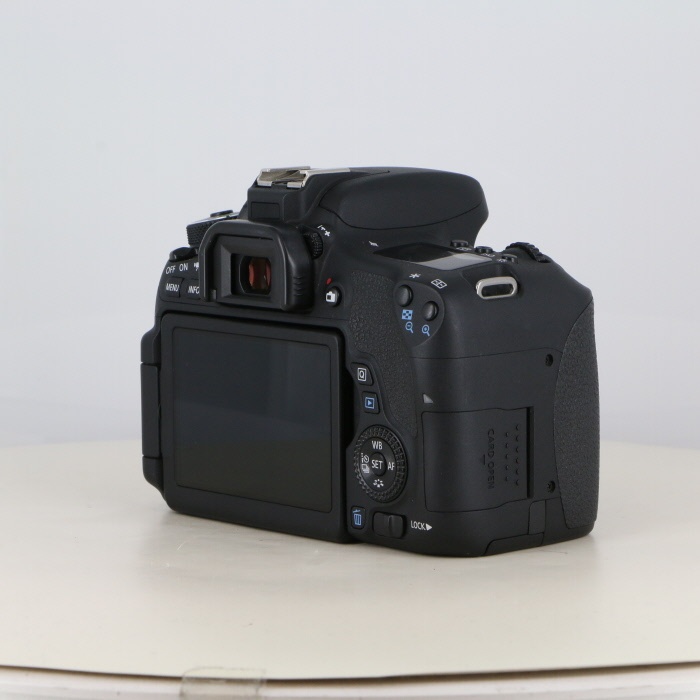 キヤノン EOS 8000D ボデイ