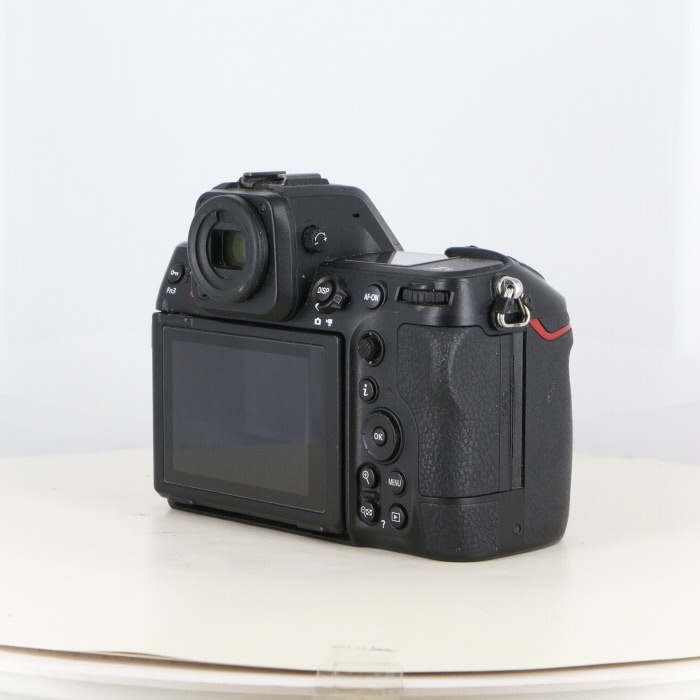 ニコン Z 8 ボデイ