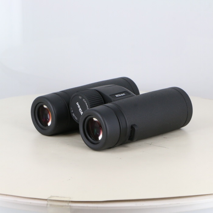ニコン MONARCH M7 10X30